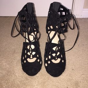 WILD DIVA LOUNGE BLACK HEELS