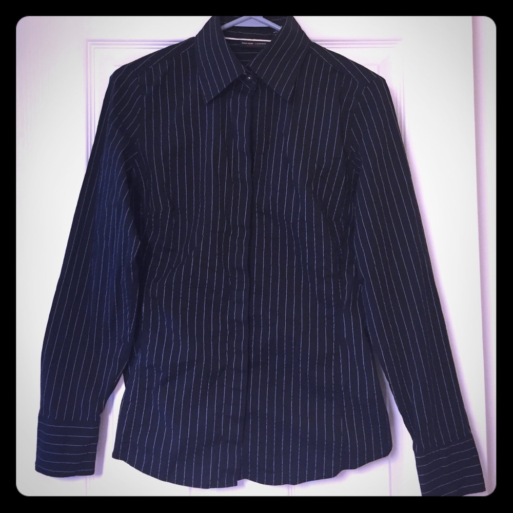 NY & Co Classic black pinstripe NY&Co dress shirt