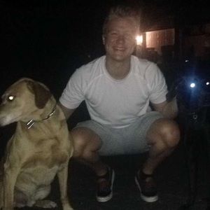 Meet your Posher, Deven