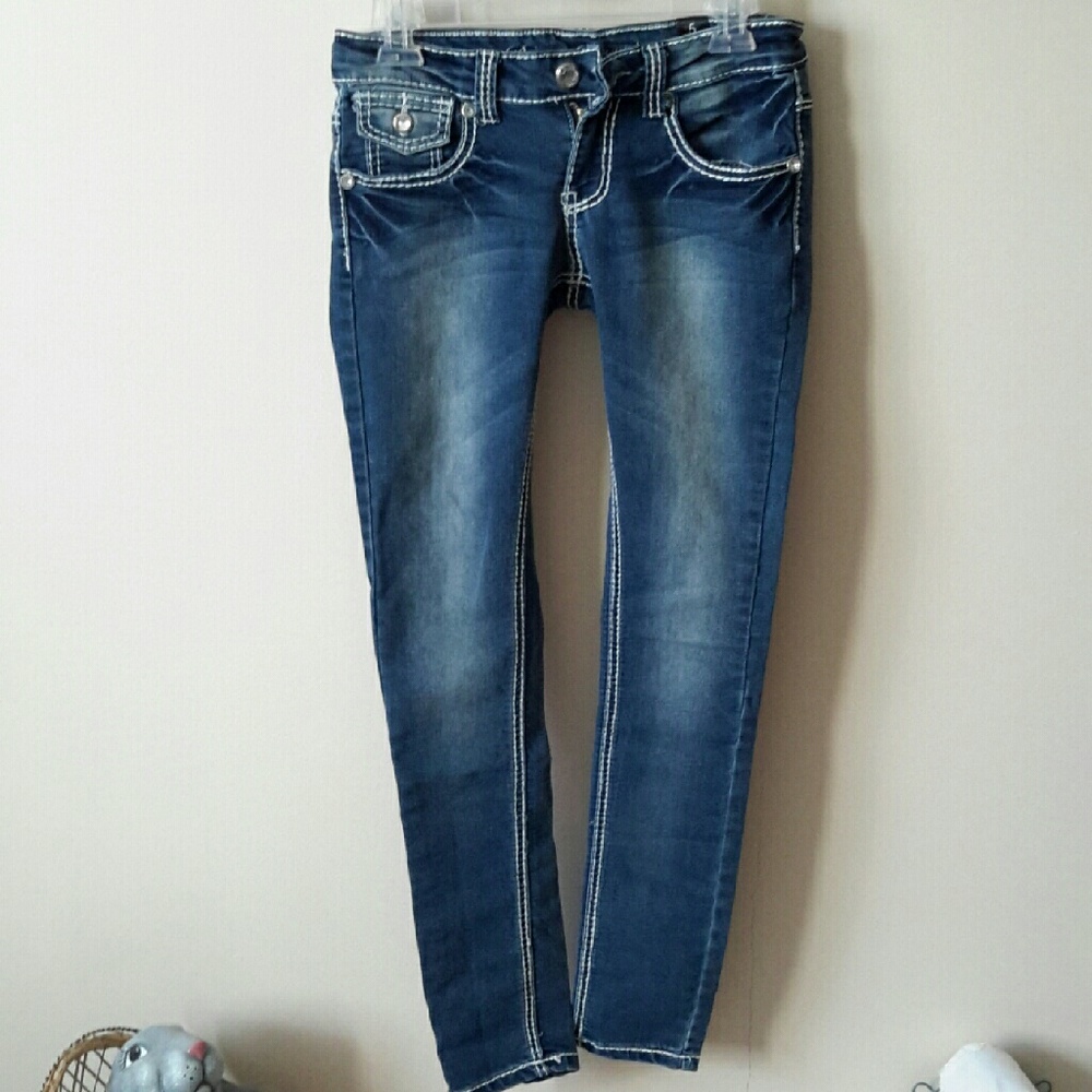 🚨SOLD🚨🆕Roma Premium Jean's