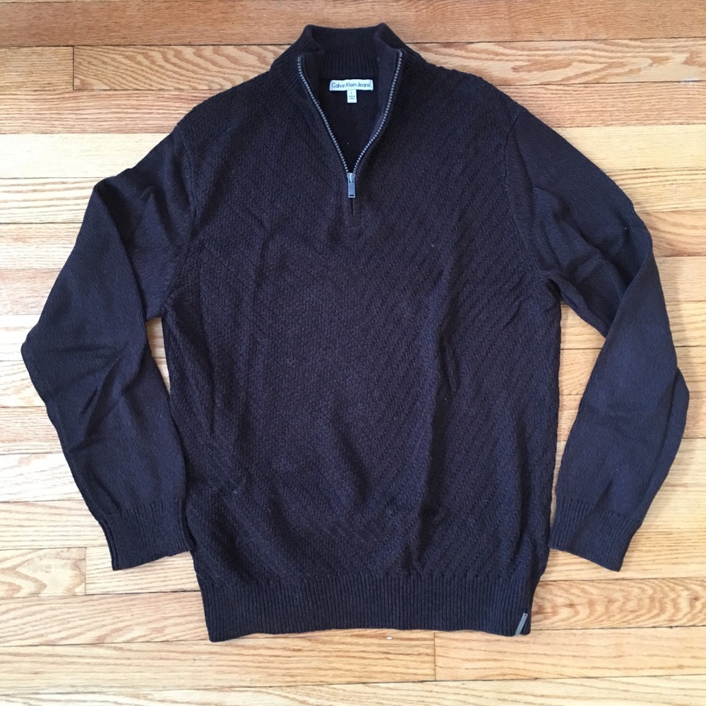 Calvin Klein Sweater - Large