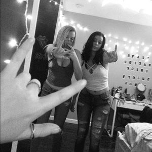 Meet your Posher, Caroline