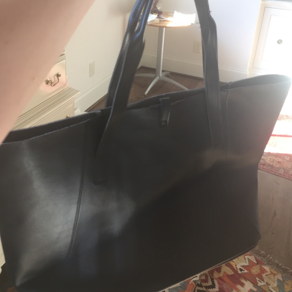 Large Sak's Fifth Ave. Bag