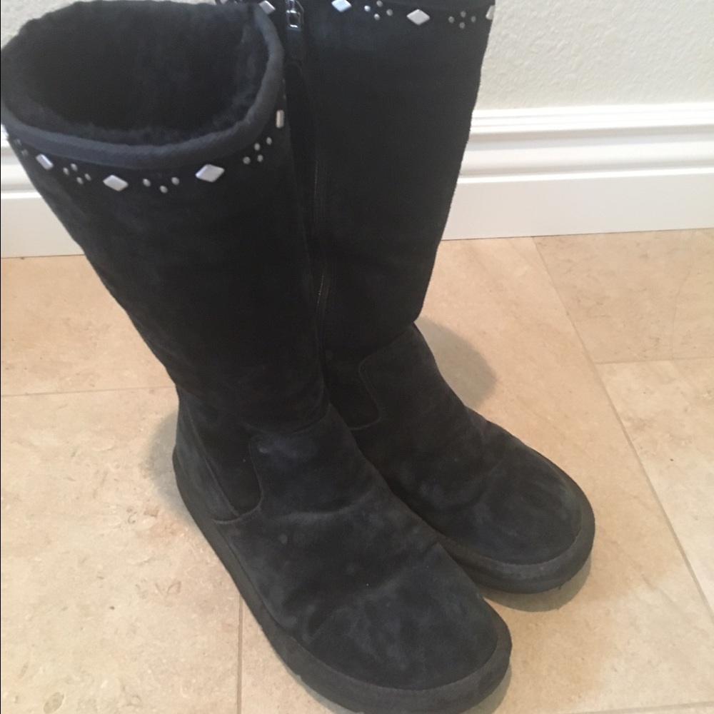 UGG Boots. Excellent condition.