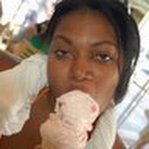 Meet your Posher, Devonna
