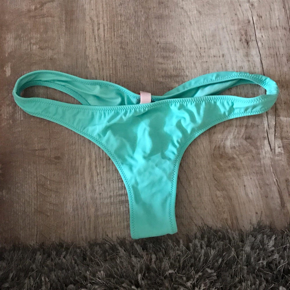 Vs bottoms