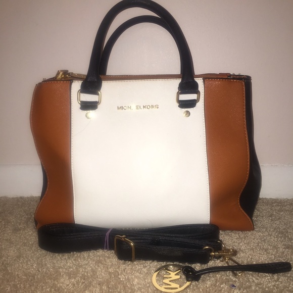 Michael Kors Bag - Picture 1 of 1