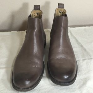 Frye 'Phillip' Leather Chelsea Boot - Size 7.5