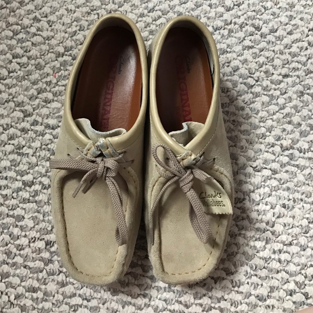 Like new authentic Clarks Wallabees