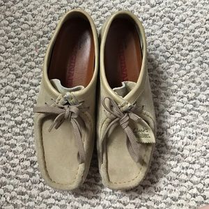 Like new authentic Clarks Wallabees