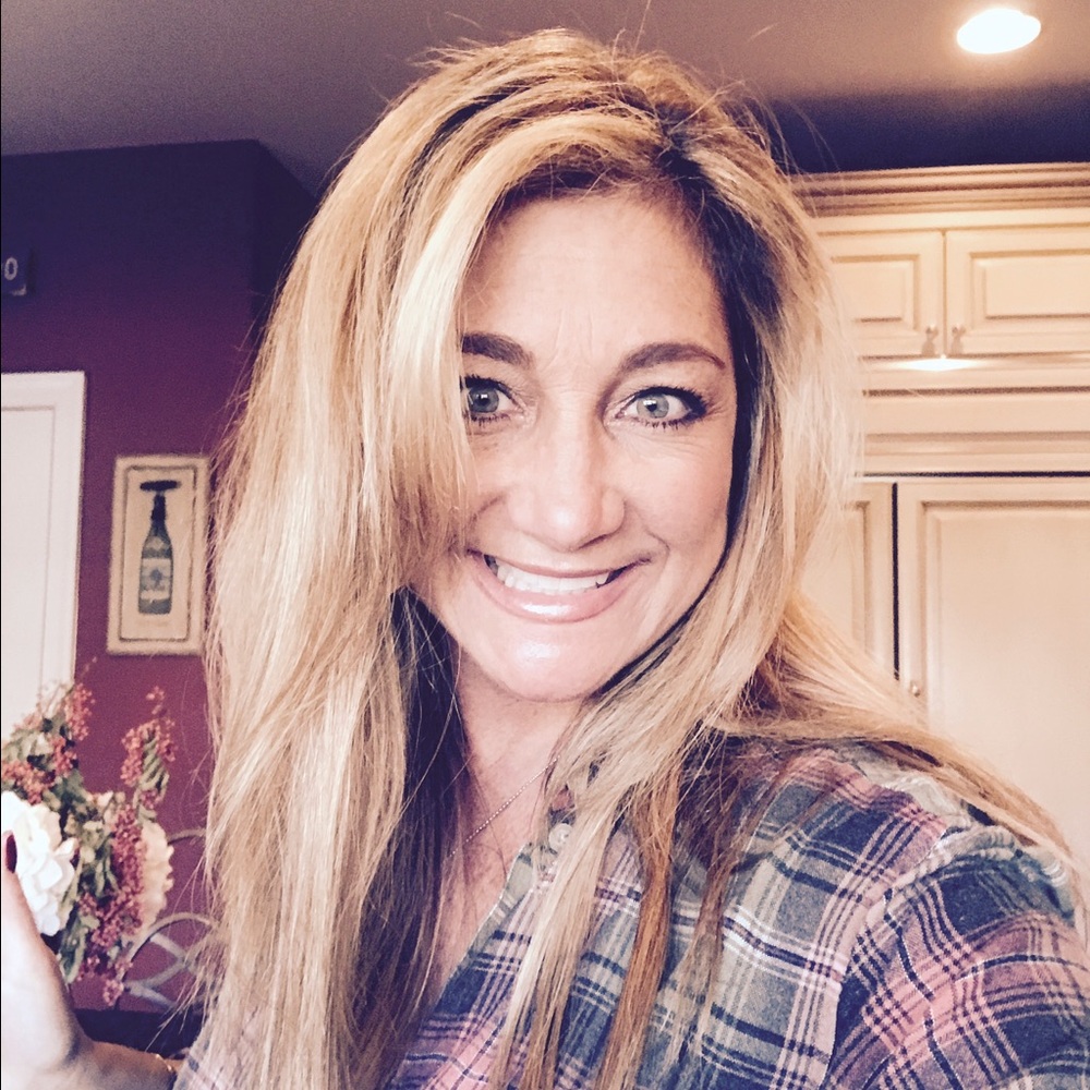 Meet your Posher, Paula