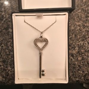 Heart key necklace