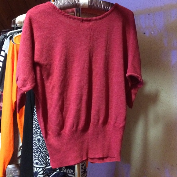 Mossimo Demi sleeve top - Picture 3 of 3