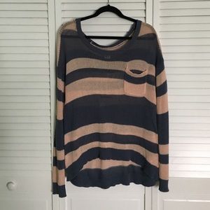 Billabong sweater
