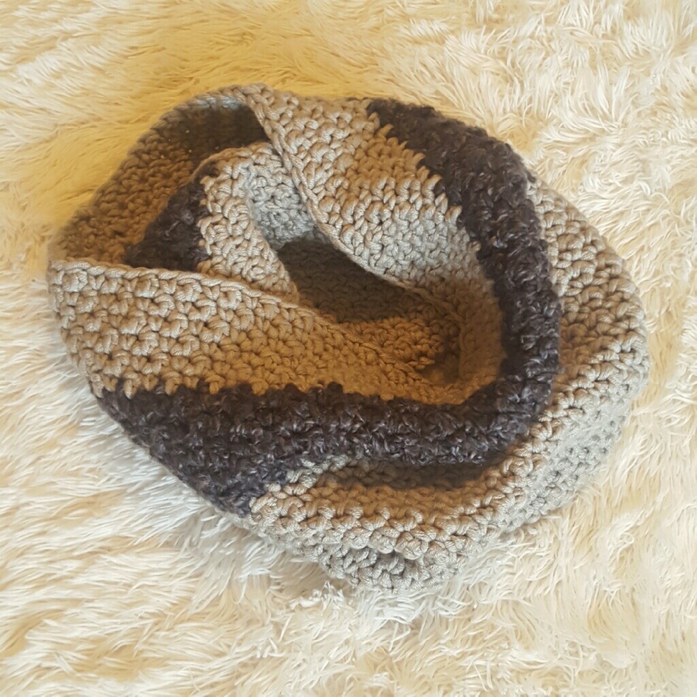 Handmade Chunky Hooded/Oversized Cozy Cowl