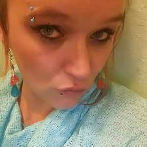 Meet your Posher, Joyce