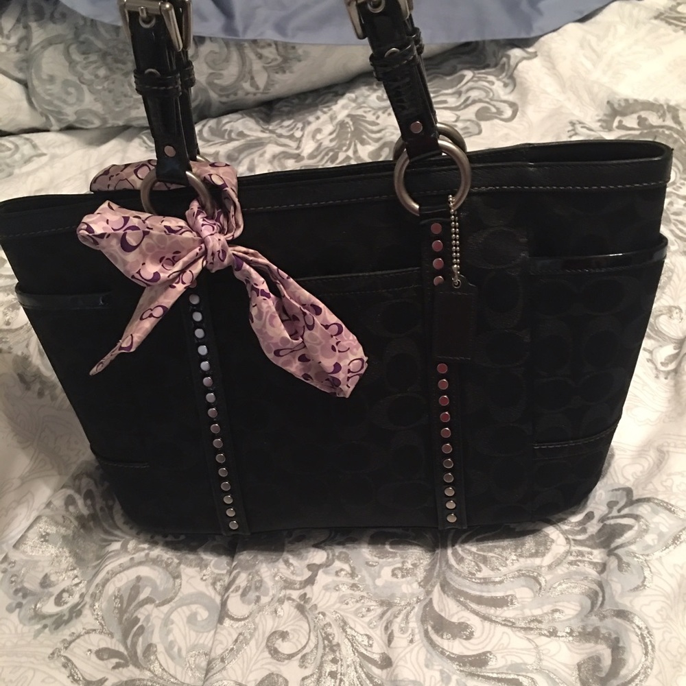 Gently used coach bag