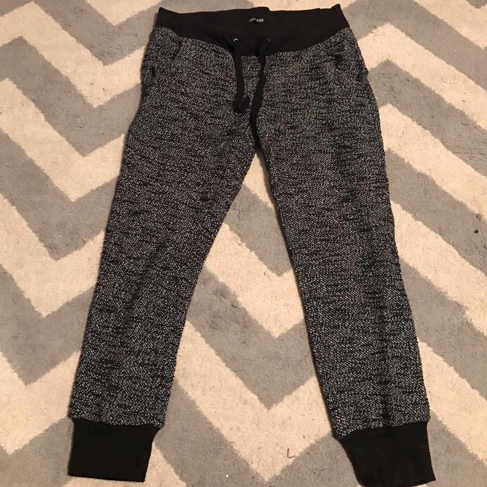 Express Joggers.