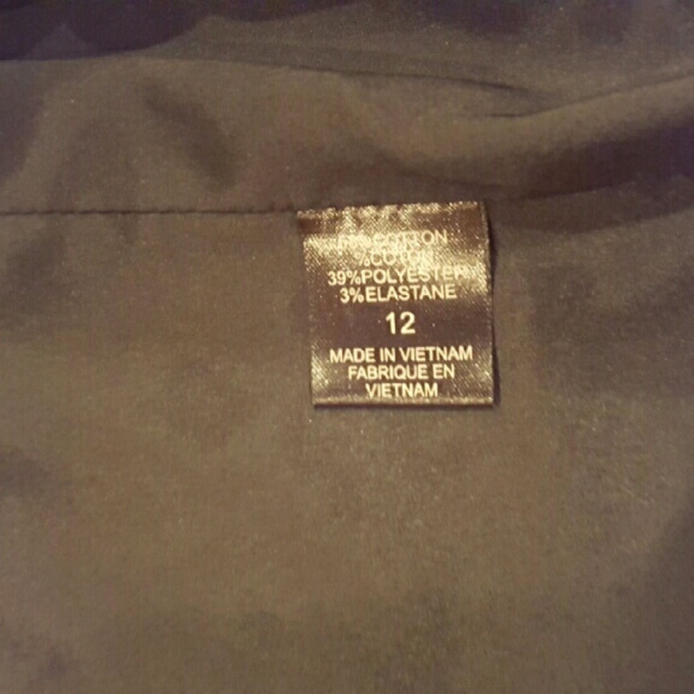 Tahari blazer! - Picture 5 of 5