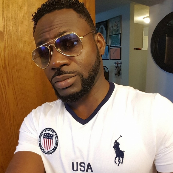 Meet your Posher, Onemike - Picture 1 of 1