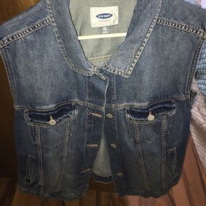 XXL women's denim vest, slightly used.