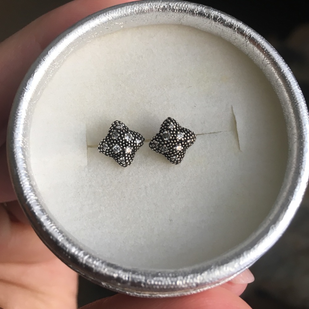 David Yurman stud earrings