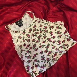 Floral croptop