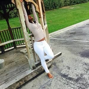 Meet your Posher, Acheline