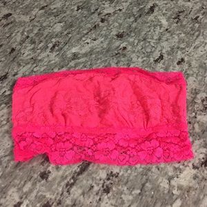 Small Free People lace strapless bralette 🌹🌹