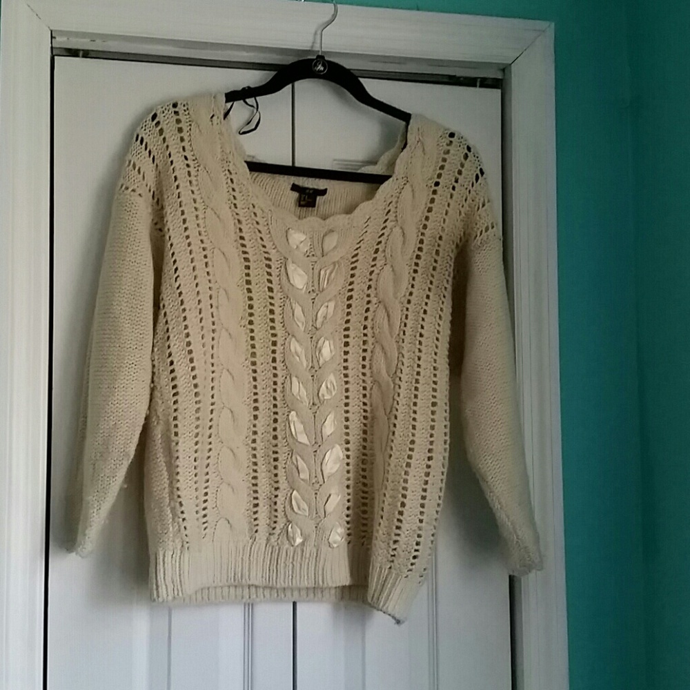 Chunky Oversized Ribbon Sweater