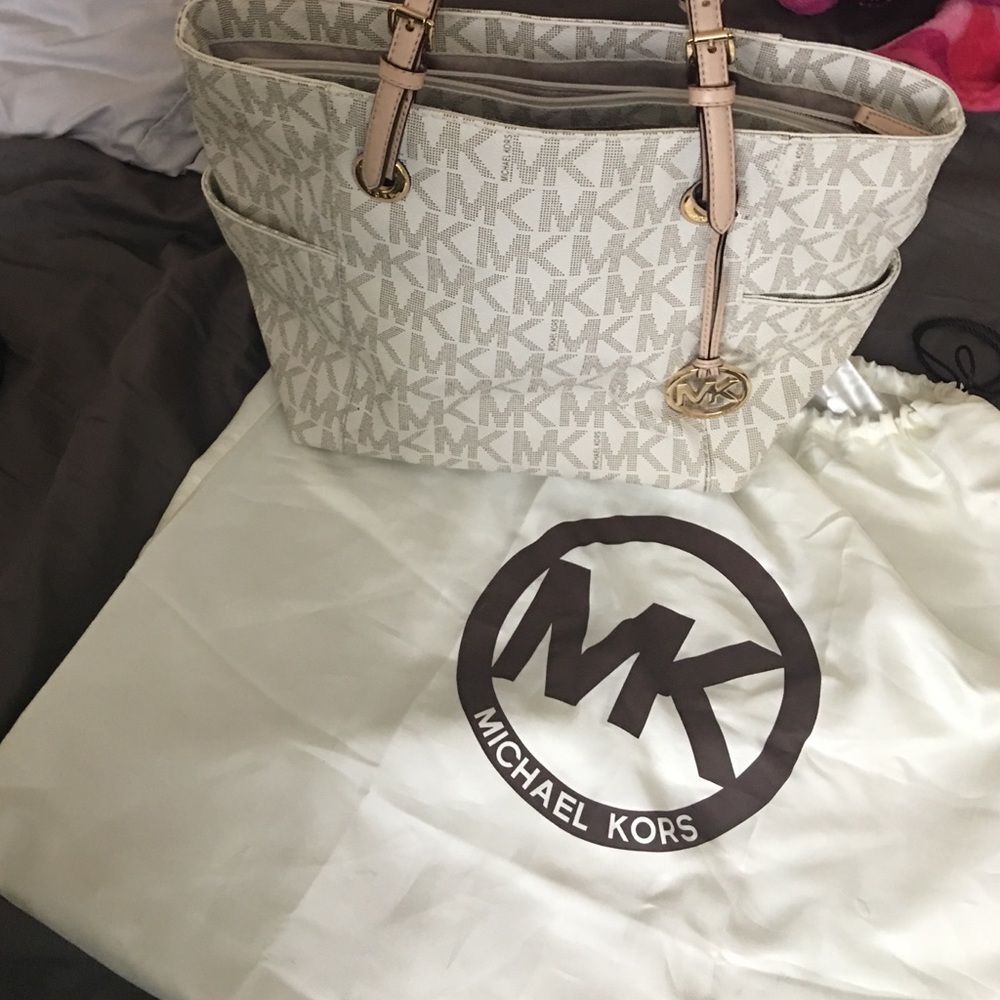 Michael kors bag