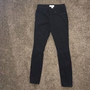 Forever 21 black ripped jeans