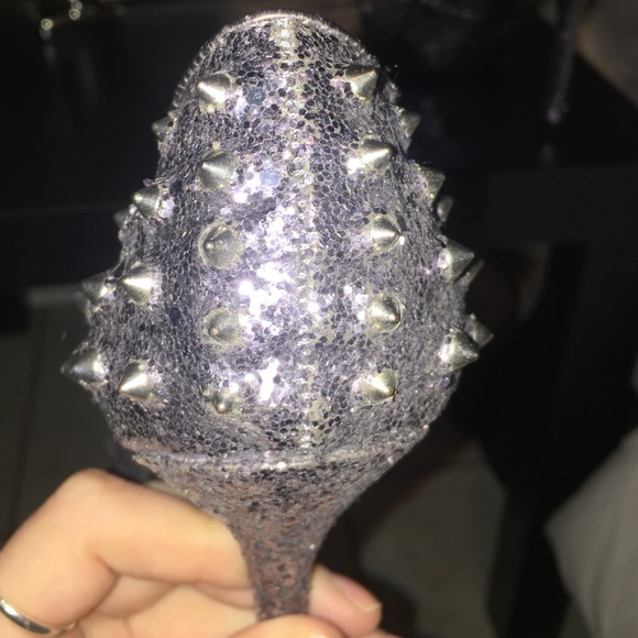 Steve Madden studded sequence heels 😍 - Picture 2 of 4