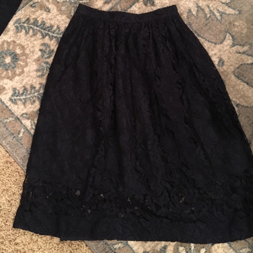 J Crew lace crop top and skirt - Picture 5 of 5