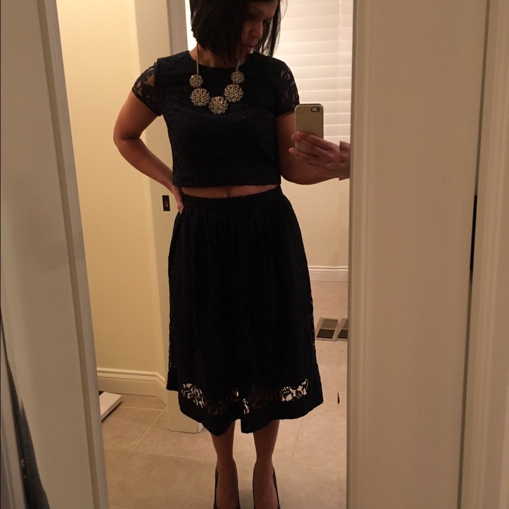 J Crew lace crop top and skirt - Picture 2 of 5