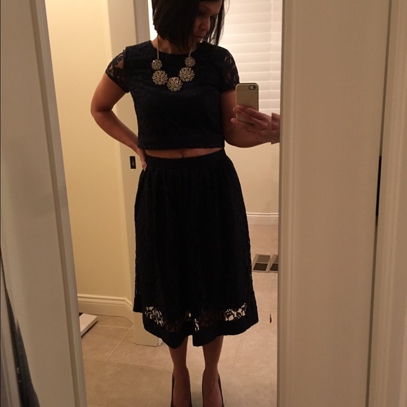 J Crew lace crop top and skirt - Picture 2 of 5