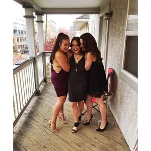 Meet your Posher, Olivia