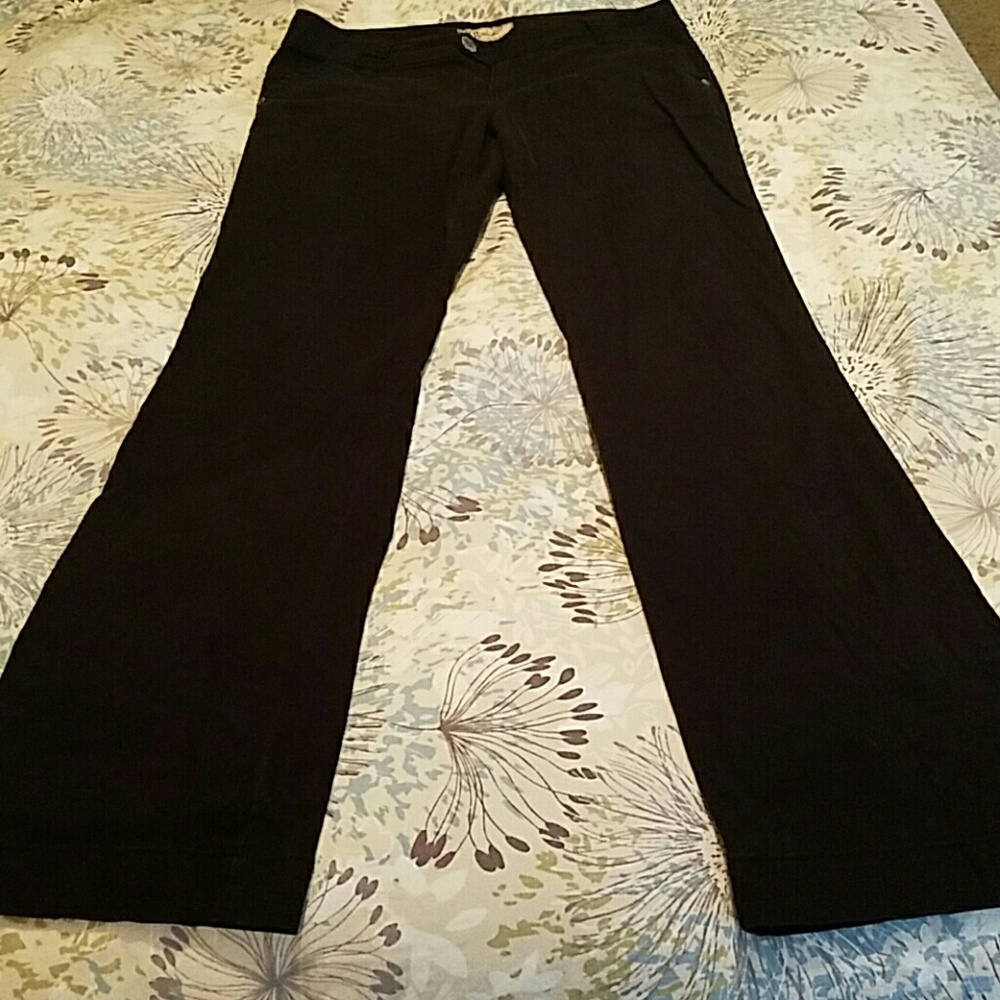 VGUC BKE Serena casual pants in black size 29
