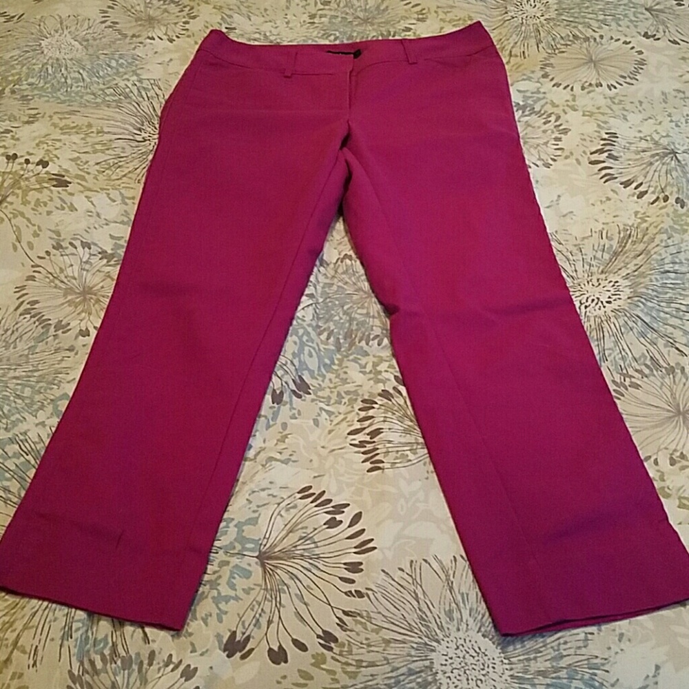 EUC magenta slim ankle pant size 8R