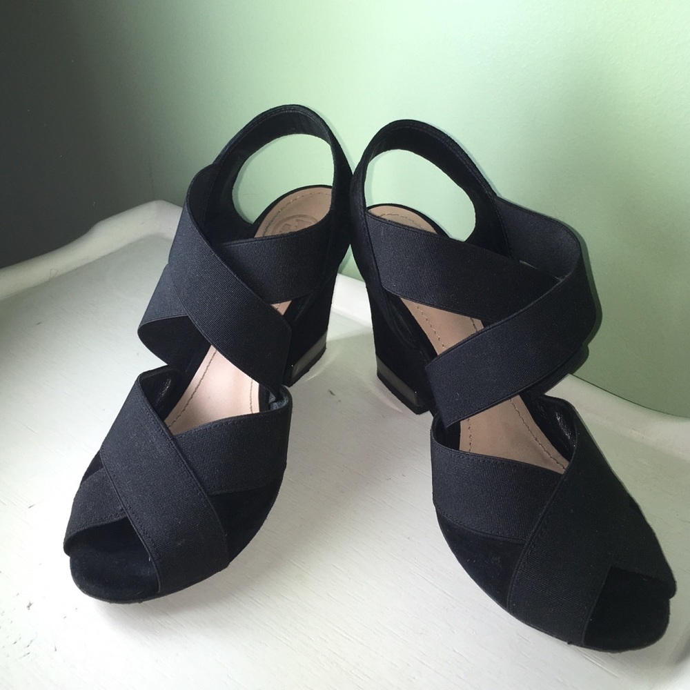 Tory Burch Wedges Sz 6.5