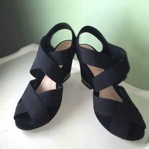 Tory Burch Wedges Sz 6.5