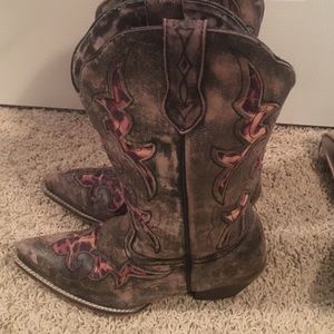 Laredo cowboy boots size 8 1/2