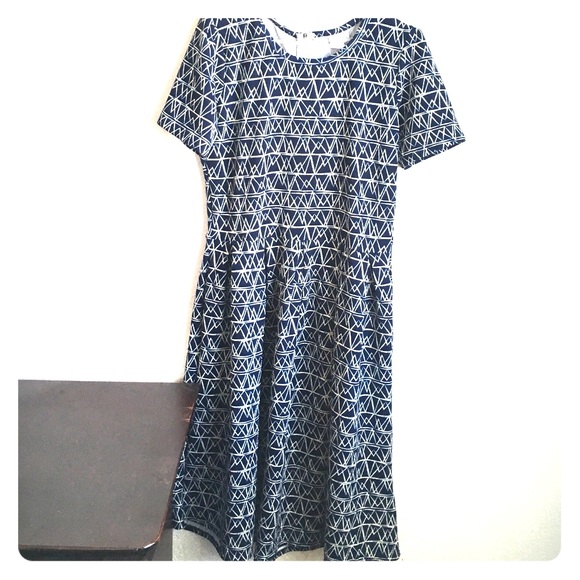 LuLaRoe Dresses & Skirts - LulaRoe Amelia
