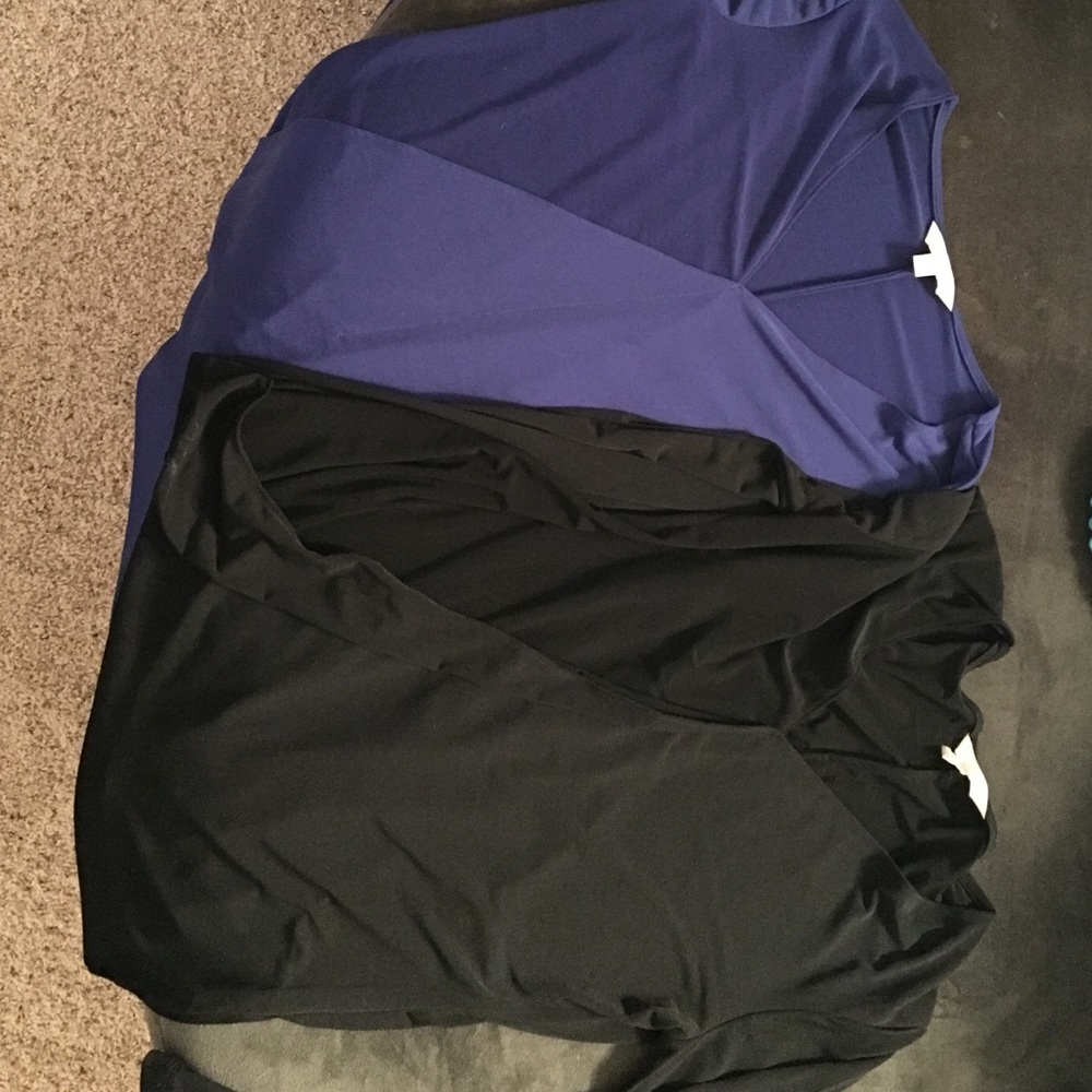 2 Banana Republic Drapey shirts / blouses