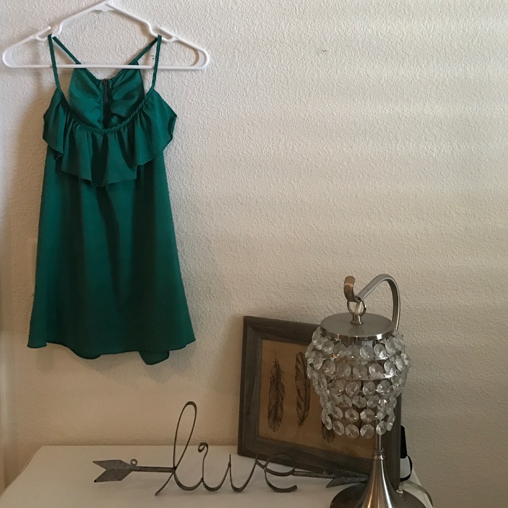 Flowy Sleeveless Top 🌼