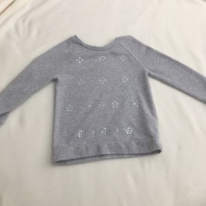 Sweat shirt with flower gems.
