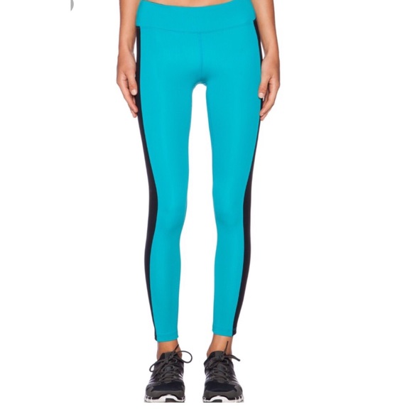 Koral Mesh Stripe Legging - Picture 2 of 4