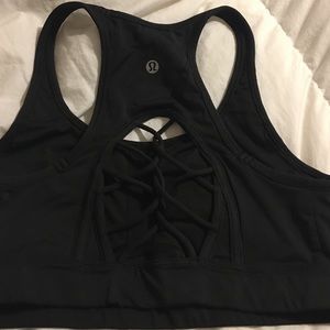 lululemon sports bra