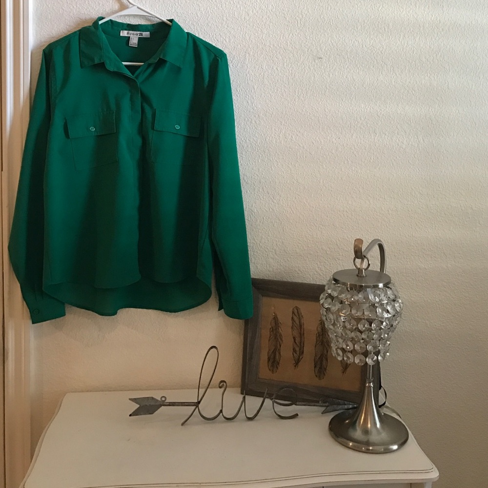 Forever 21 Blouse 🌼