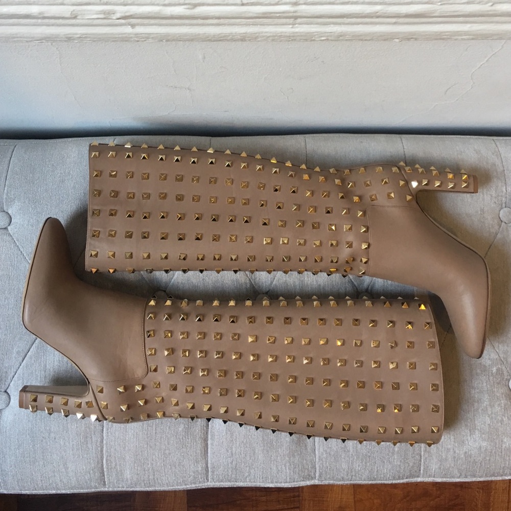 Valentino Rocks Studs Boots